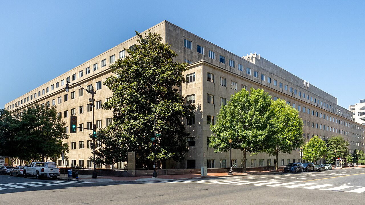 GAO office building.