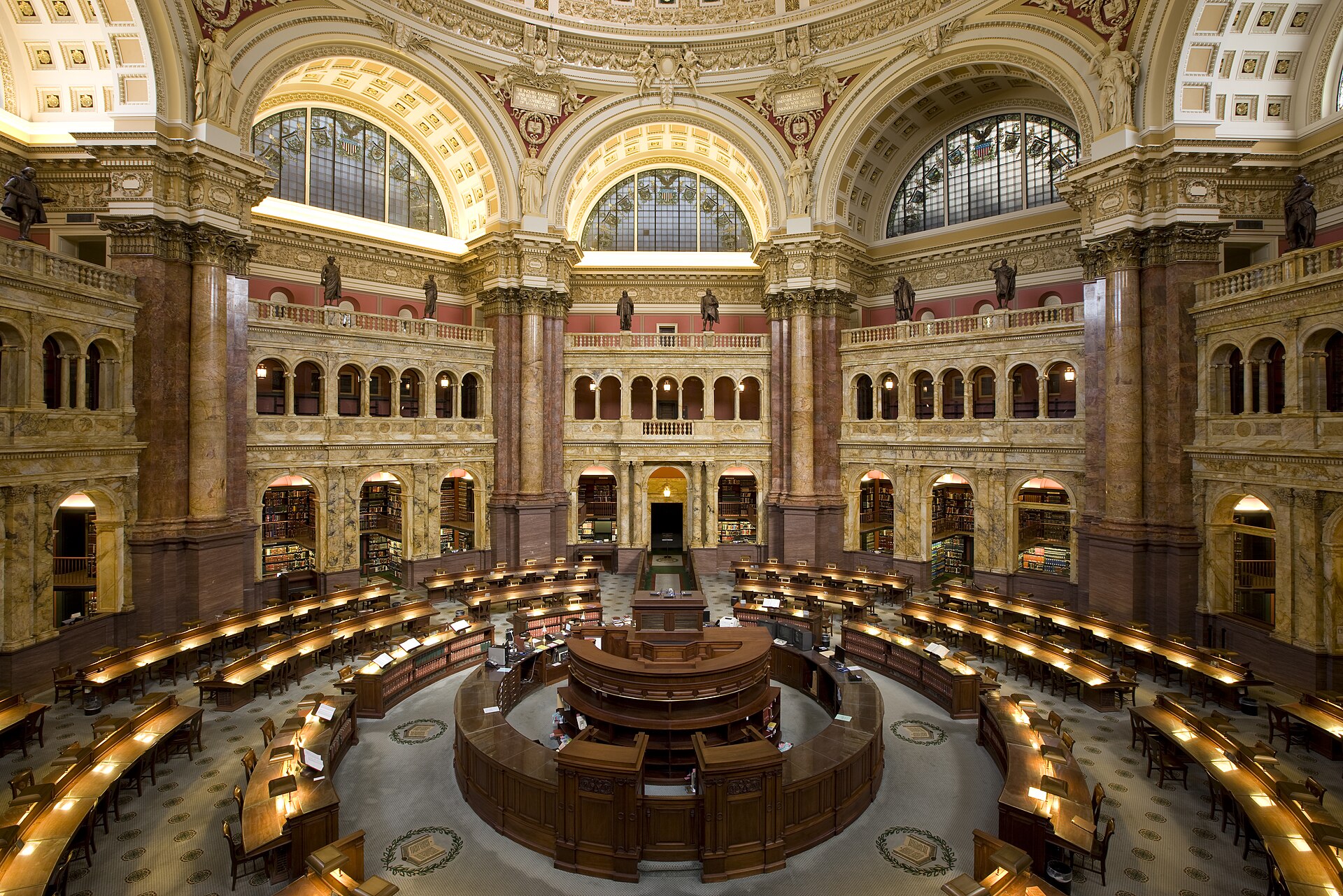 The circular Main Reading Room of the Library of Congress beneath its decorated dome.